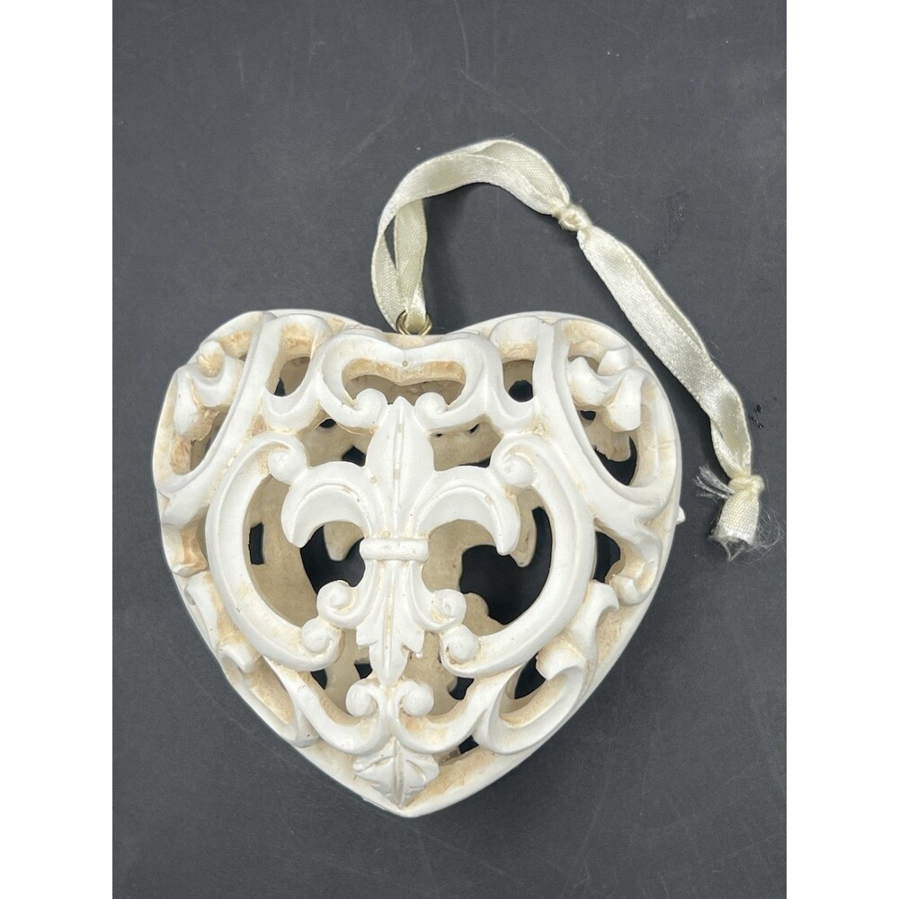 Vintage Fleur De Lis Heart Ornament Openwork Scroll Cutout Hanging Decor 3.75”